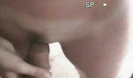 Slut Cherry Kiss nimmt einen kostenlose harte pornos großen Penis in ihren üppig engen Arsch